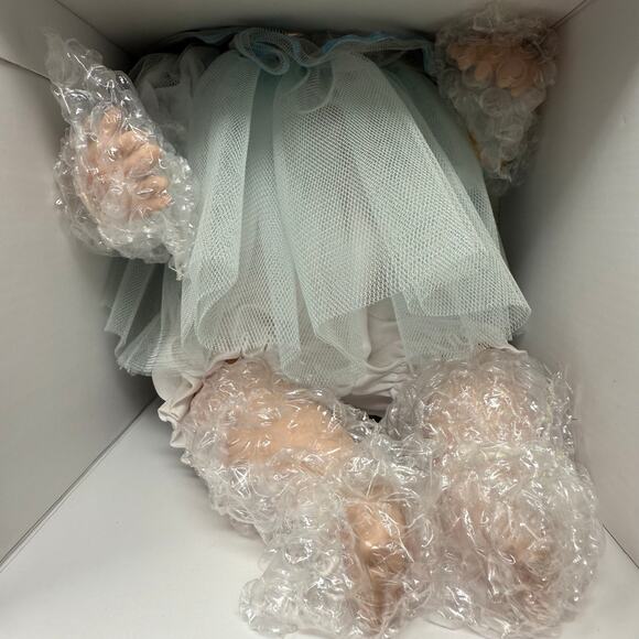 Ashton-Drake “I Wish You Wisdom” Porcelain Baby Doll Julie Good Kruger 1995 - Picture 3 of 10